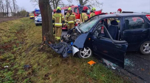 Tragiczny wypadek. Zginęła pasażerka - grafika