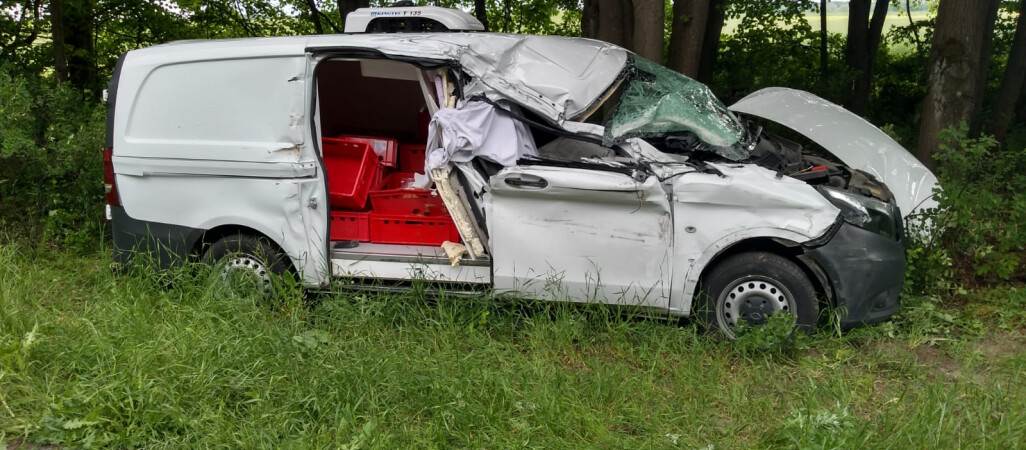 Wypadek na DK 11 pomiędzy Ujściem a Chodzieżą 