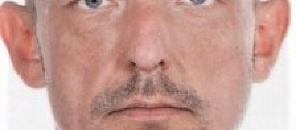 37-letni Tomasz Mazur ukrywa się przed policją. Ma do odsiedzenia wyrok