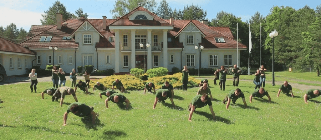 Leśnicy "pompują" dla Hani, a Julka jedzie na operację 