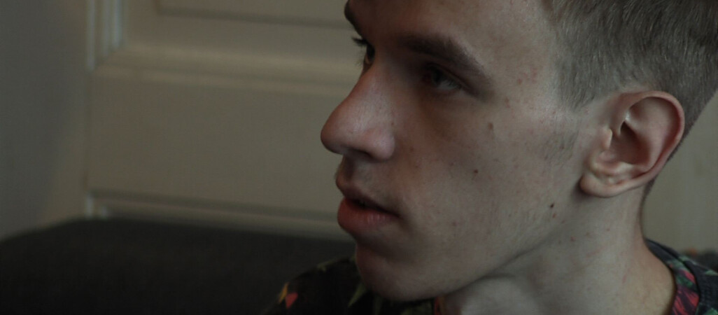 18-letni Oskar prosi o pomoc