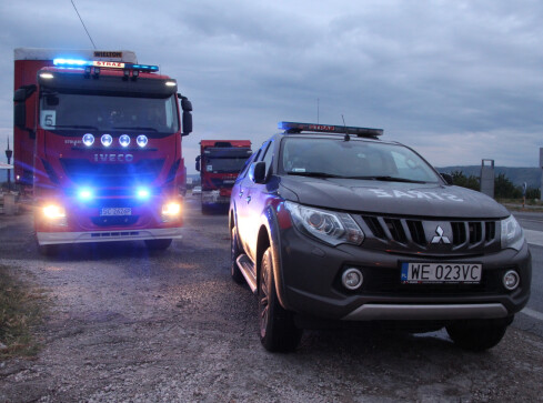 Strażacy z Wałcza zawieźli maseczki i płyn do odkażania na Bałka - grafika