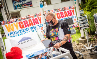 Covidowe łóżka dla pilskiego szpitala od Owsiaka 