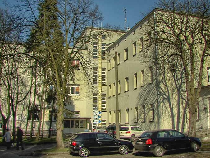 Wyrzysk kolejnym szpitalem covidowym. A w Czarnkowie brakuje rąk do p - grafika