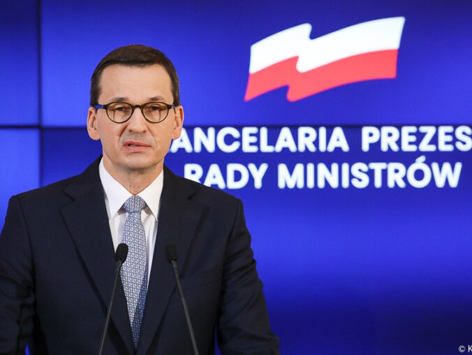 Rząd wprowadza ograniczenia. Wesela do 20 osób, a restauracje czynne - grafika