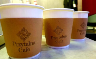 Zawieźli jedzenie lekarzom, pielęgniarkom i ratownikom