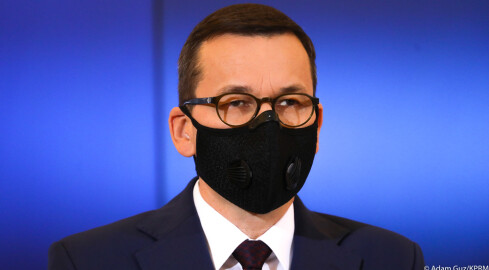 Zamknięte sklepy od soboty i nauka zdalna - grafika