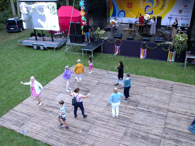 Krajna Folk Festival w Radawnicy za nami  - grafika