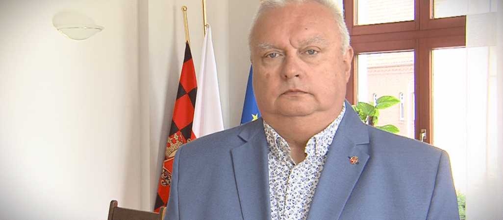 19-latka groziła burmistrzowi, że obleje go kwasem 