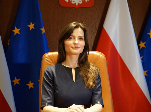 Priorytety w pracy nowej wojewody wielkopolskiej Agaty Sobczyk - grafika