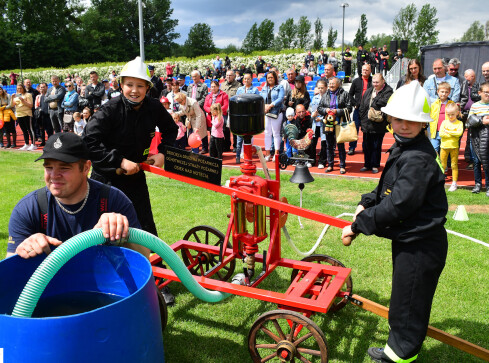 Rodzinny piknik strażacki [ZDJĘCIA] - grafika