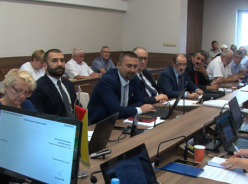 W Trzciance planowano odwołać czterech przewodniczących komisji - grafika